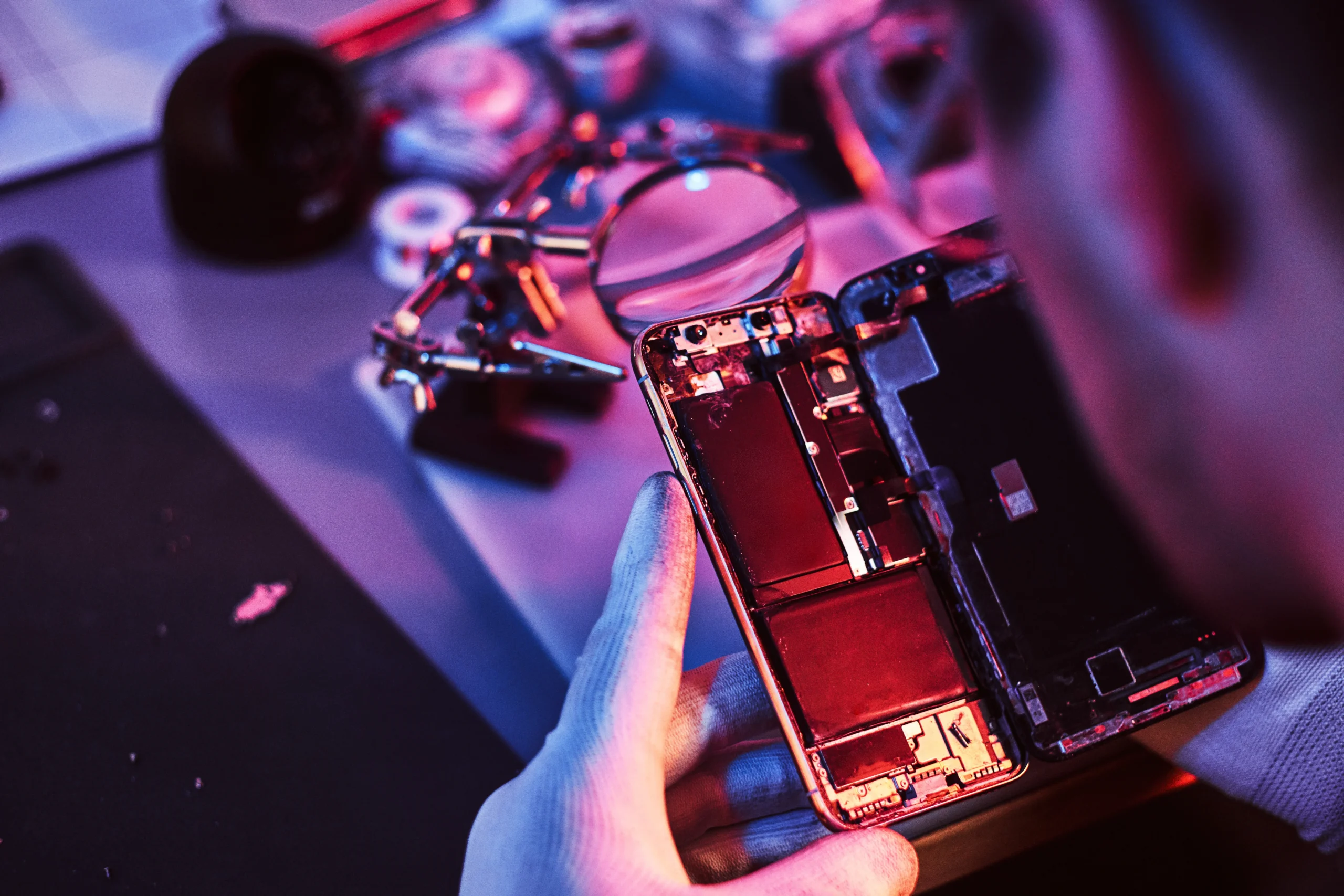 Optimize mobile gaming in 2025. Fix lag, boost FPS, and power up your Android or iOS device for peak performance.